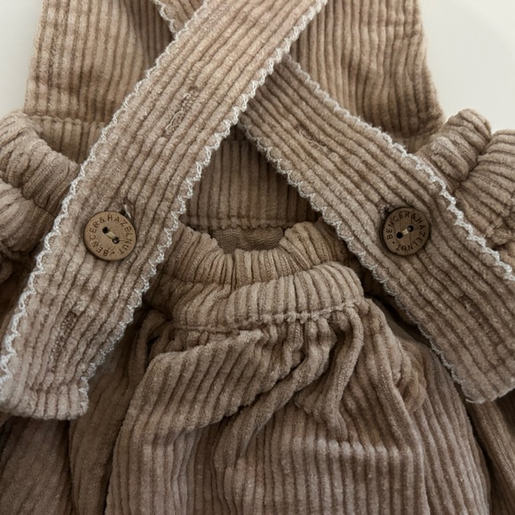 Bencer & Hazelnut Dress - Picture 3 of 6